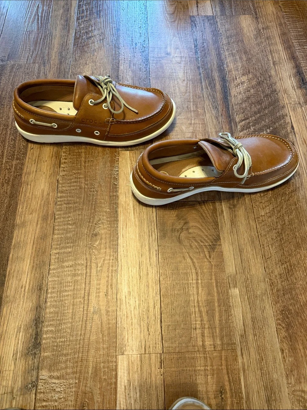 CROCS Men’s Tan Brown Leather Boat Shoes with White Laces